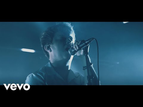Nothing But Thieves - I&#039;m Not Made by Design (Live At Brixton Academy)